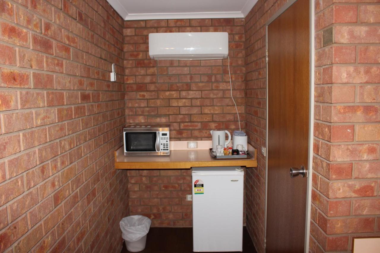 Red Cliffs Colonial Motor Lodge, Mildura Region Екстериор снимка