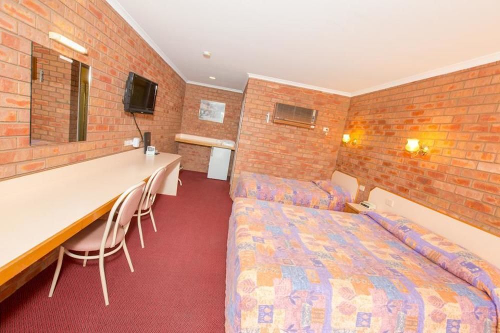 Red Cliffs Colonial Motor Lodge, Mildura Region Екстериор снимка