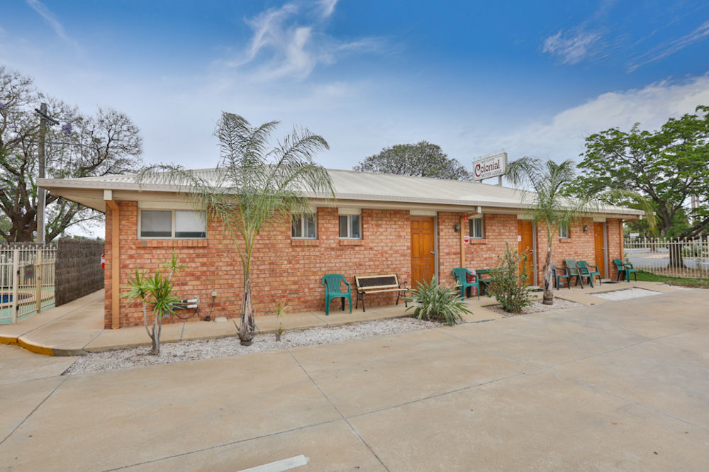 Red Cliffs Colonial Motor Lodge, Mildura Region Екстериор снимка